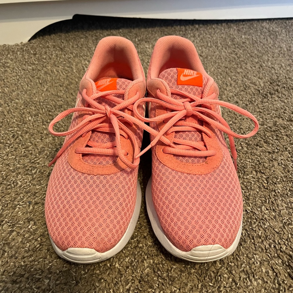 Nike sneakers - Picture 2 of 6